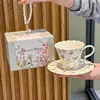 Tazza da crema pasticcera a forma di farfalla da sogno, piattino, cucchiaio, scatola con maniglia