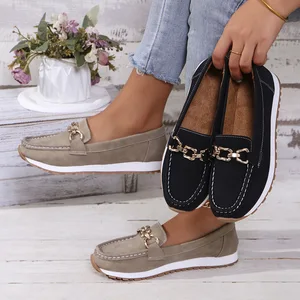 Fashionable Chain Decoration for Daily Wear, Light and Comfortable Flat Shoes, Soft and Breathable Women's Shoes