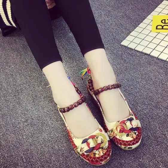 
 Новинка, большие размеры, старые Пекинские тканевые туфли, вышитые бисером, женские ремешки, ретро туфли, оптовая продажа  