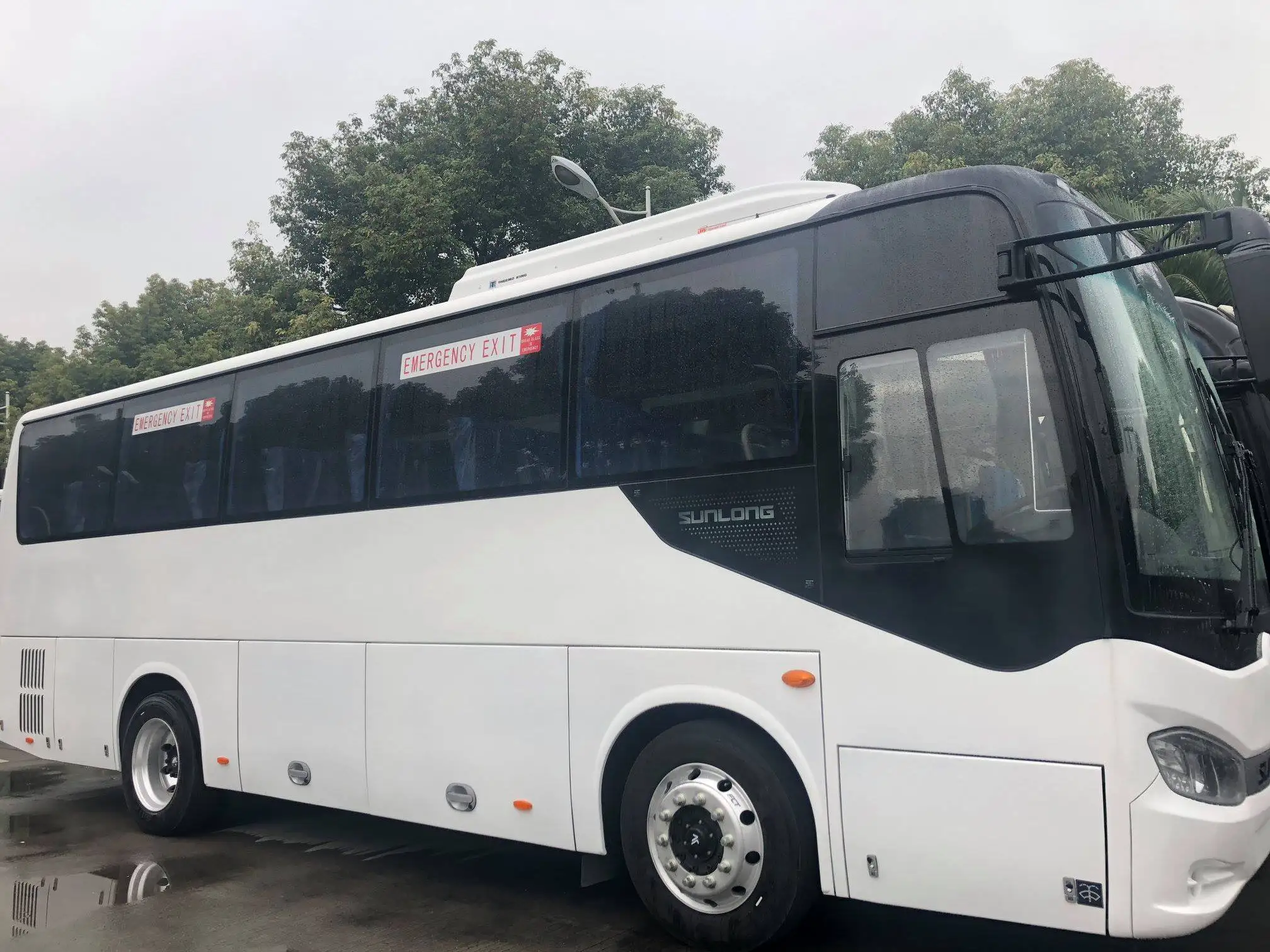 Factory Direct 9 Meters New In Stock Euro-6 Diesel With Heater Luxury ...