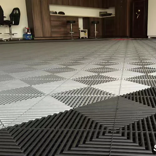 PP Interlocking Mat Anti Slip Interlocking Drainage Garage Floor Tiles Plastic Indoor Floor Graphic Design Free Sample