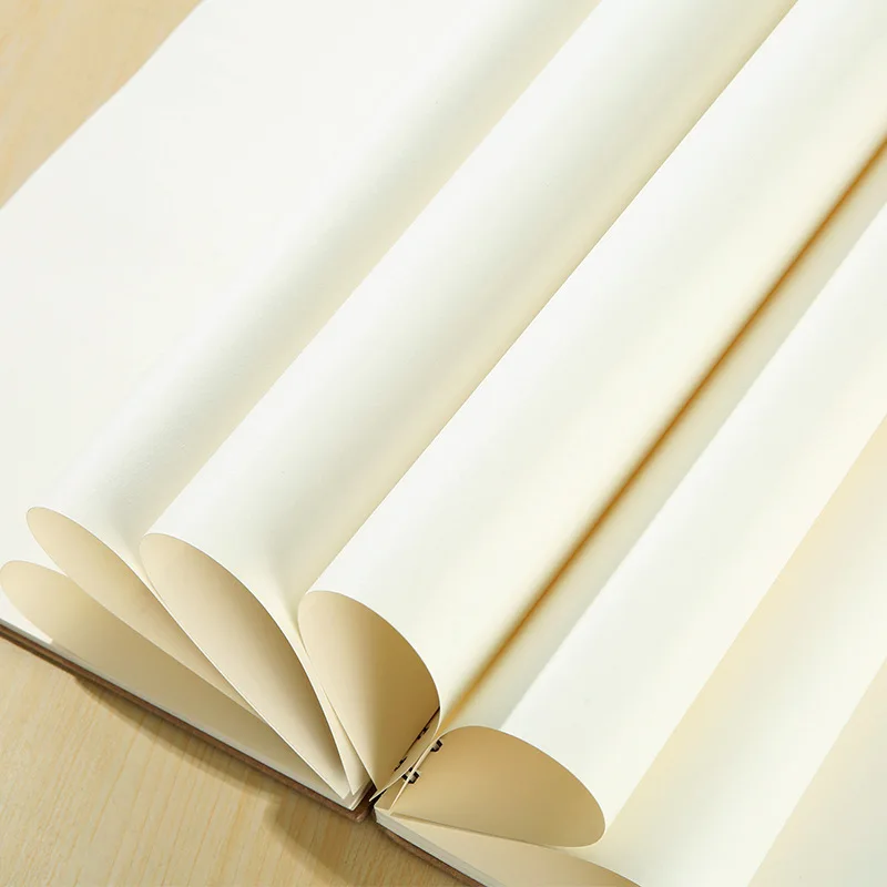 Custom Colorful Lead Drawing 8K Paper Thickened A4 Students Use Sketch Paper Book Draw Picture Notebooks