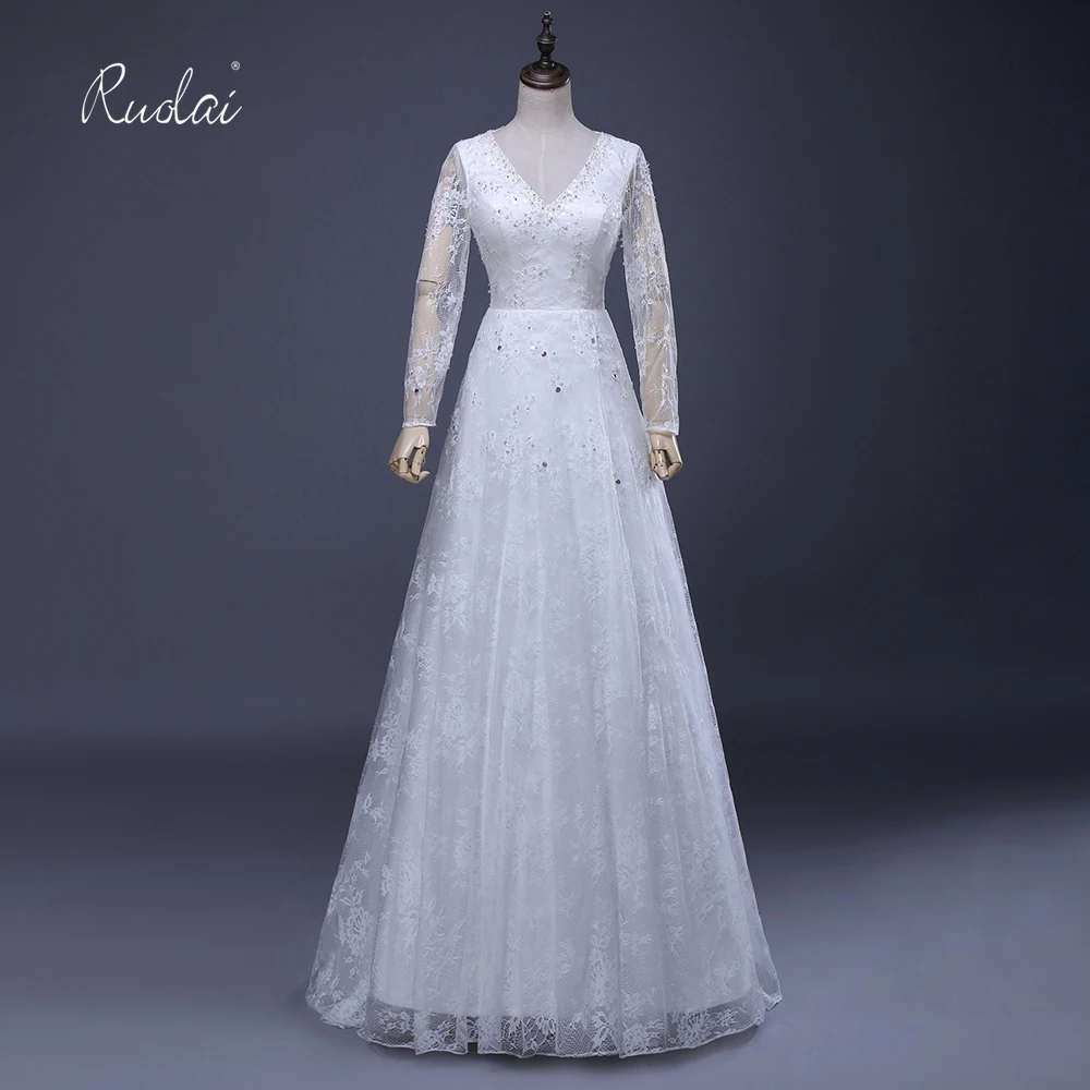 simple gown designs with sleeves