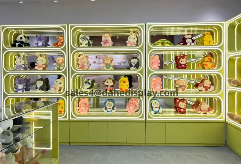 おもちゃ店のディスプレイキャビネット、ブティックギフトショップの