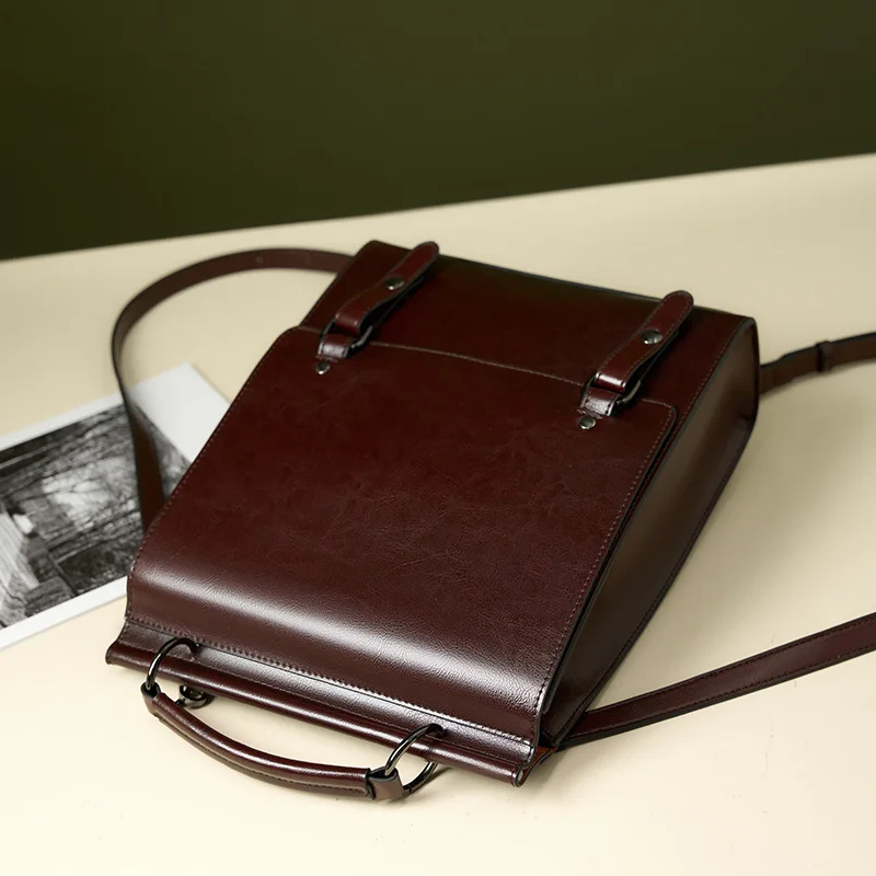 Leather for Female Backpack for Women Leather Backpacks England British Style Design Hot Sale High Quality Wholesale School Bag