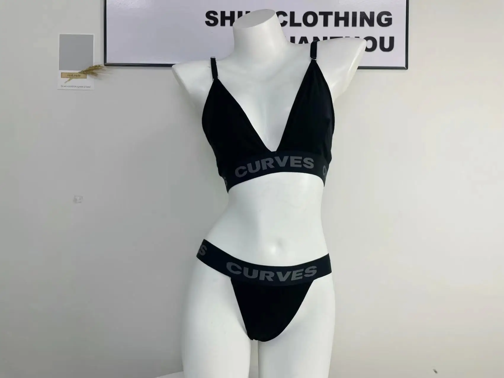 Femmes personnalisées Lingerie Sexy grande taille ensemble de sous-vêtements dames coton sous-vêtement bikini et ensemble de soutien-gorge_voghion.com