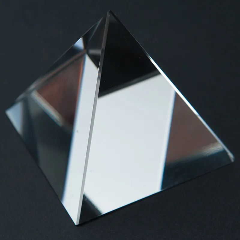 Honor of Crystal Top Quality Polyhedron Clear Glass Blank Pyramid Prism Optical Crystal Pyramids Paperweight Ornament