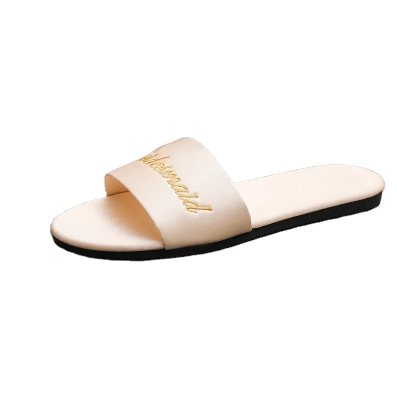 Zapatillas De Boda De Lujo Para Mujer,De Satén,Para Novia,Color Blanco,2021  - Buy Zapatillas De Novia De La Boda,Zapatillas De Novia Para Las  Mujeres,Tewm Traje De Novia Y Zapatillas Product on Alibaba.com