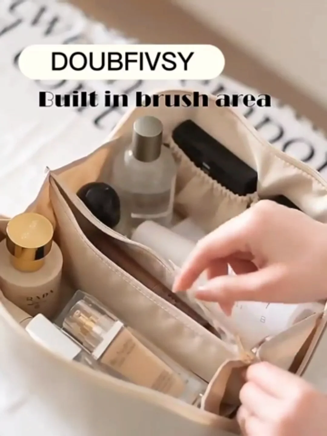 Custom Pu Leather Cosmetic Makeup Bag Pouch Skincare Cosmetic Partition