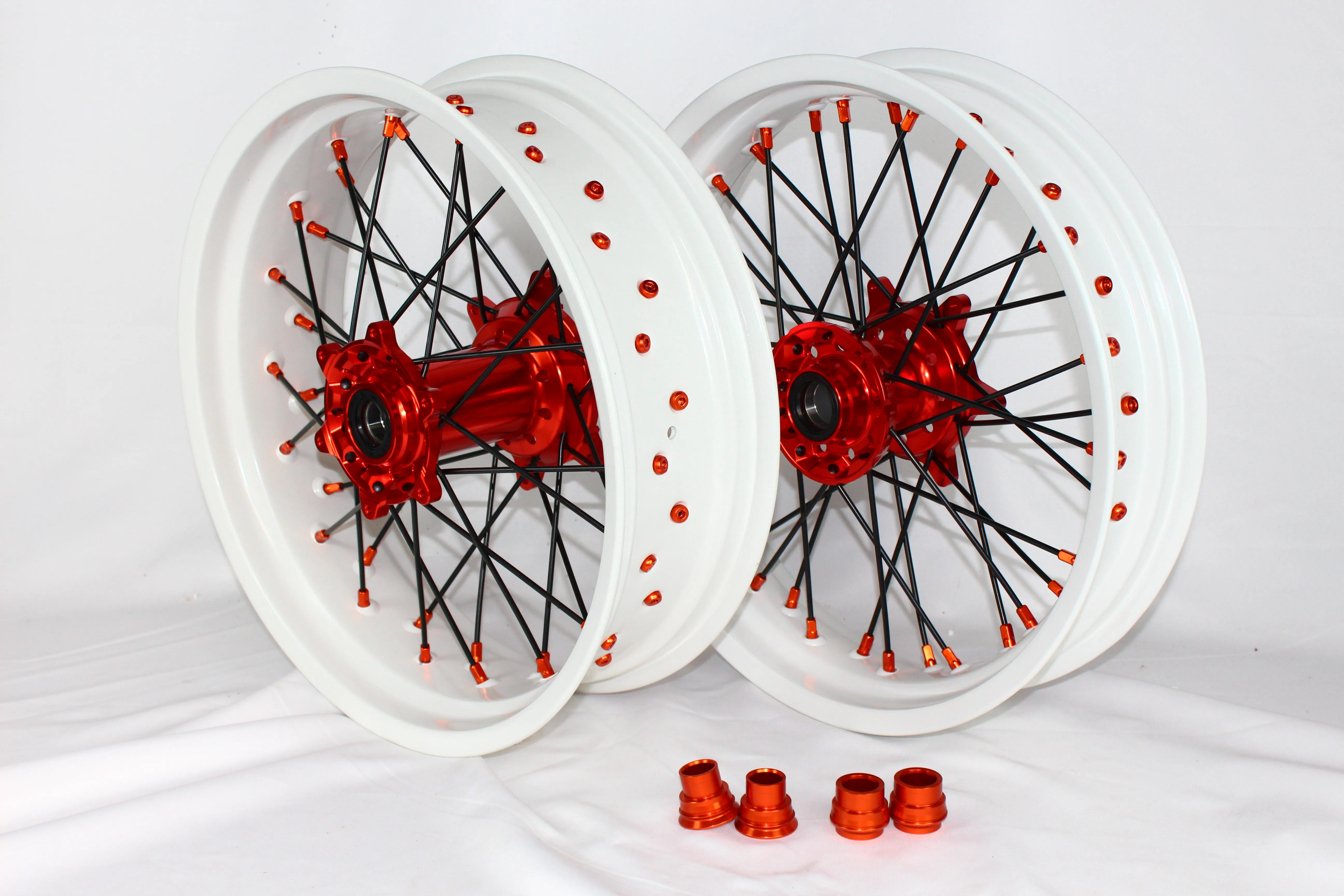 17インチ スポークデザインホイール オートバイスポークホイール17インチ赤アルミ合金スーパーモタードリム