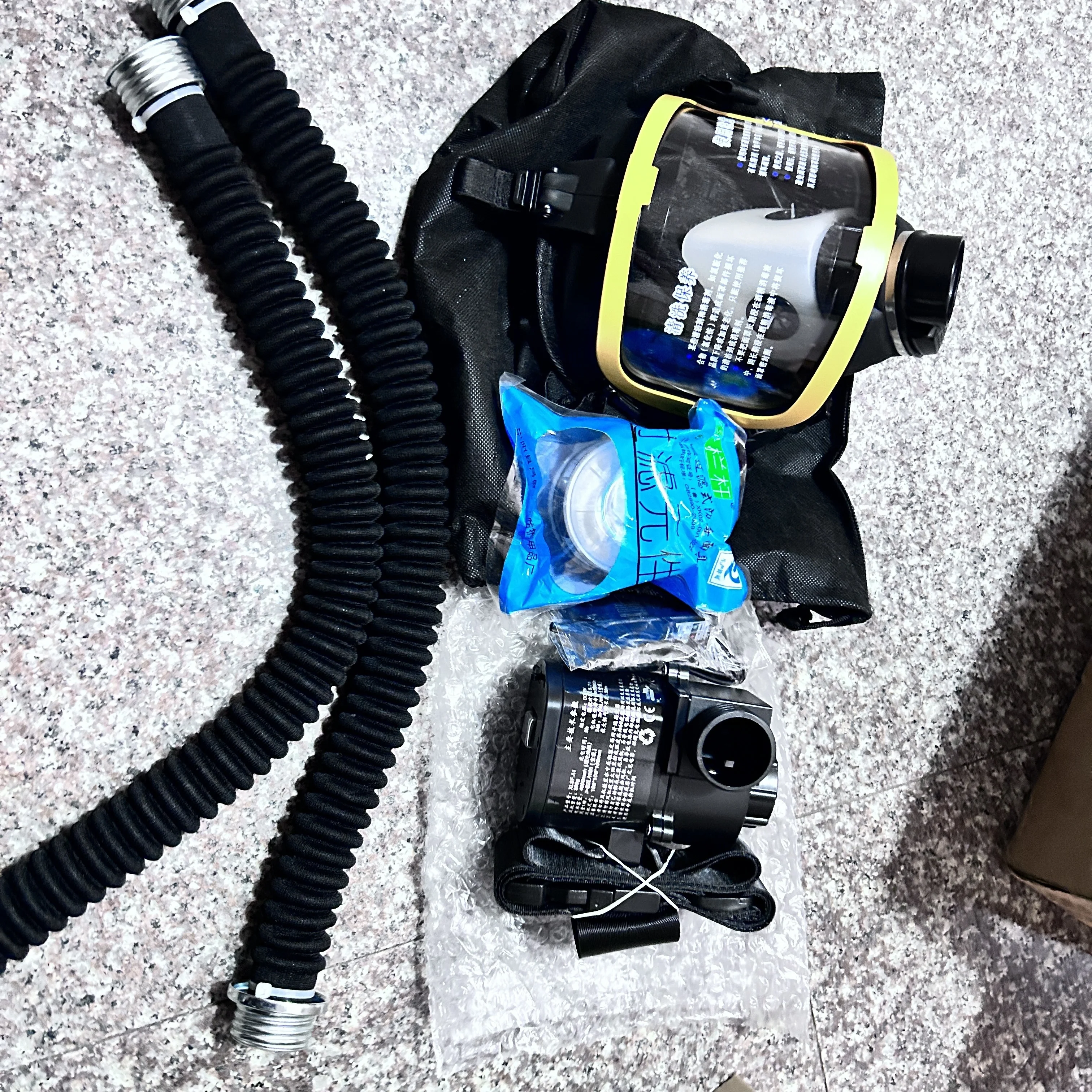 Reusable Gas Mask With Respiration Filter Antigas Portable Powered Air Purifier Air Fed Full Face Gas Mask