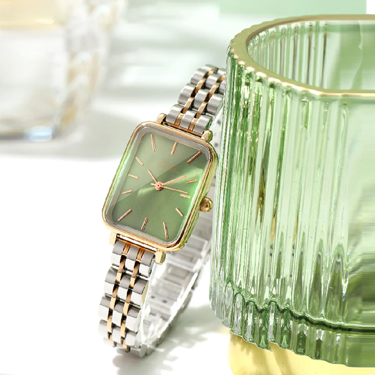 Women\'s Silver Green Stainless Steel Bracelet Stylish 3H Quartz Wrist Watch Keeping it evergreen this weekend with MQ-24DA-3A. A  main image 2