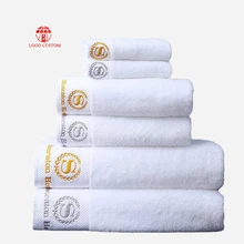 Hotel Bath Towel 70x140 cm White 600 GSM Shower Towels Custom With Logo Large Size 100% Cotton Towels for Hotel