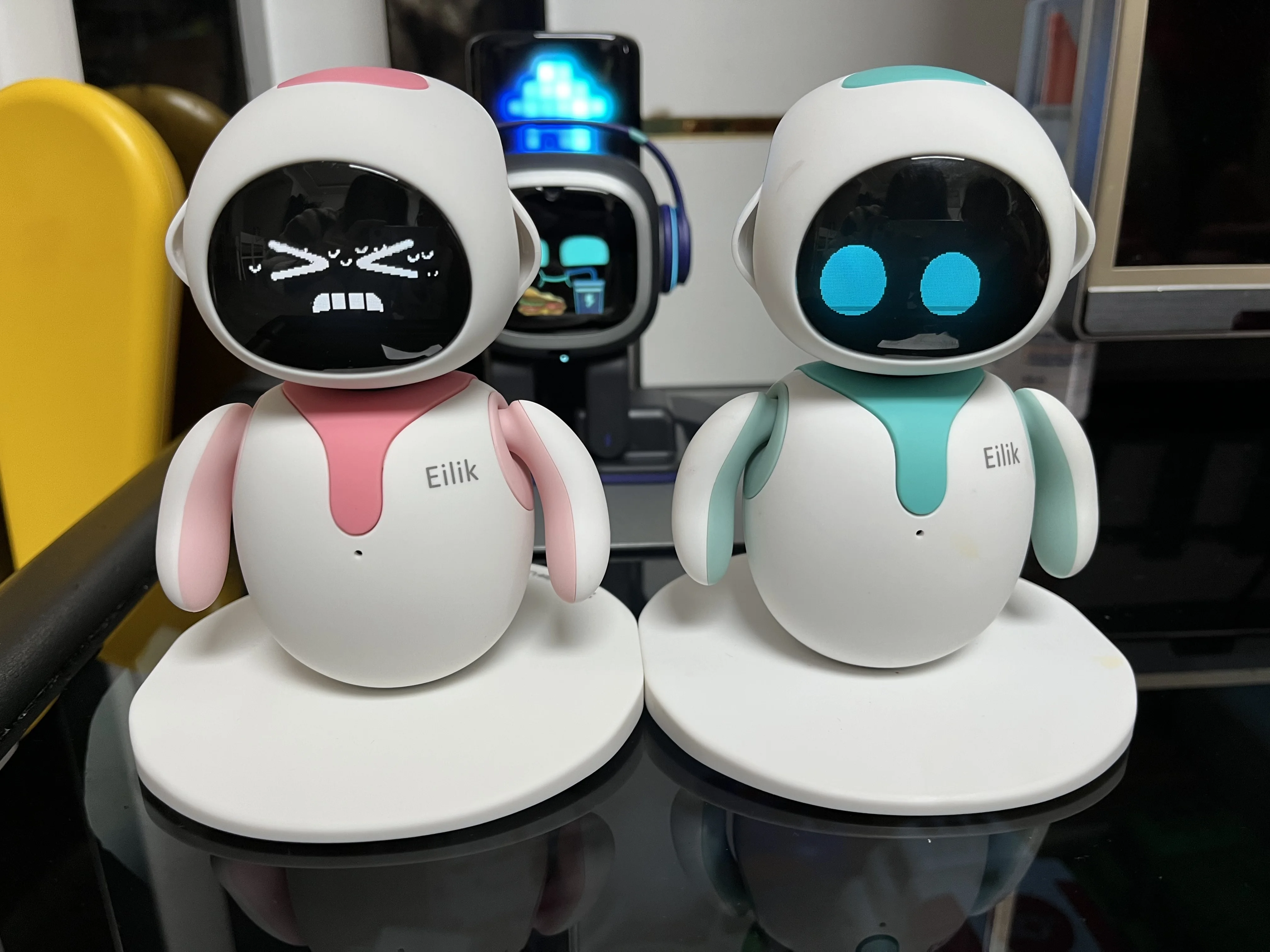 あお Eilik インタラクティブロボット 青 ピンク Bright Interactive Robot Toy for Kids - Pink & Blue Combo