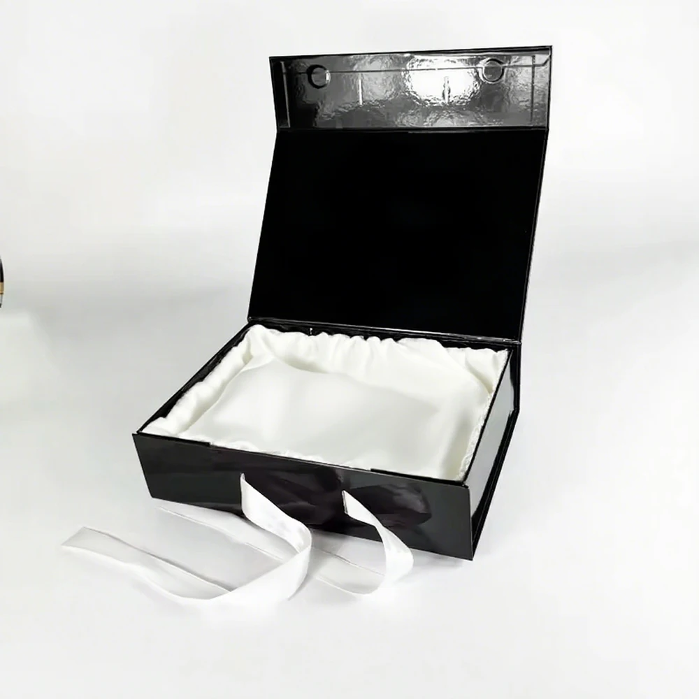 Custom Recycled Eco Friendly Shipping Box Logo Printed Clothing Underwear Magnet Close Cosmetic Packaging Boxes With Ribbon