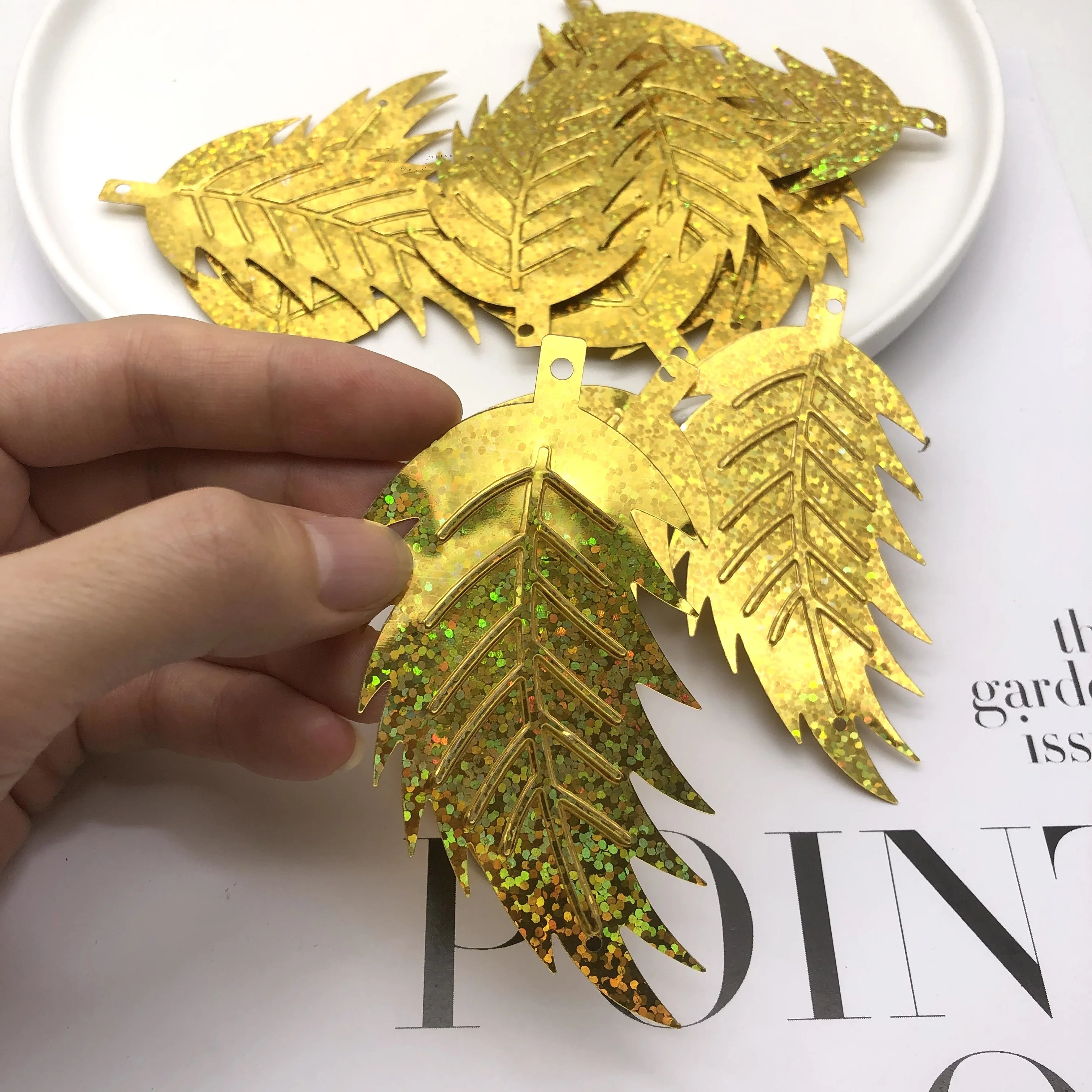 Оптовая продажа, пайетки из ПВХ с большими блестками, 60 мм, для аксессуаров для одежды