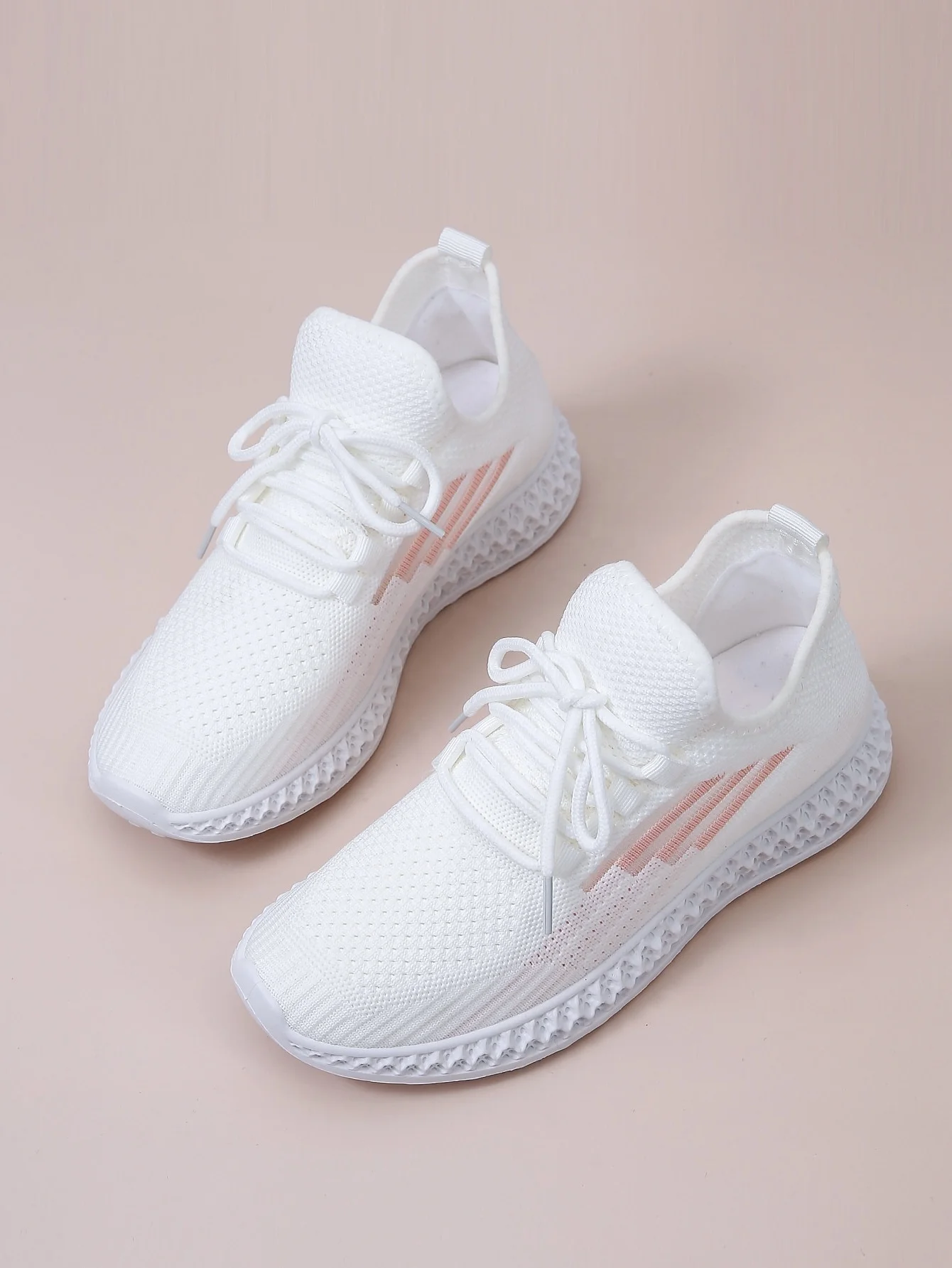 Последняя мода дешевая цена женская спортивная обувь женские кроссовки для бега обувь