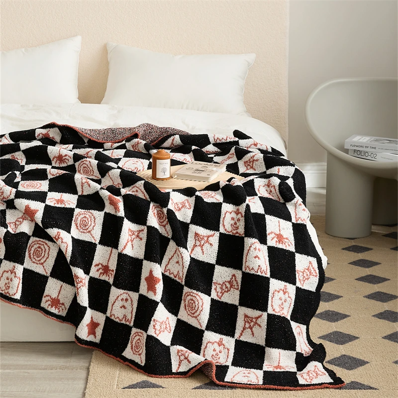 High Quality 100% Polyester Halloween Checker Jacquard  Knitted Throw Blanket For Halloween And Home Decoration WSJLY details