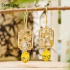 Hook-Yellow Sapphire