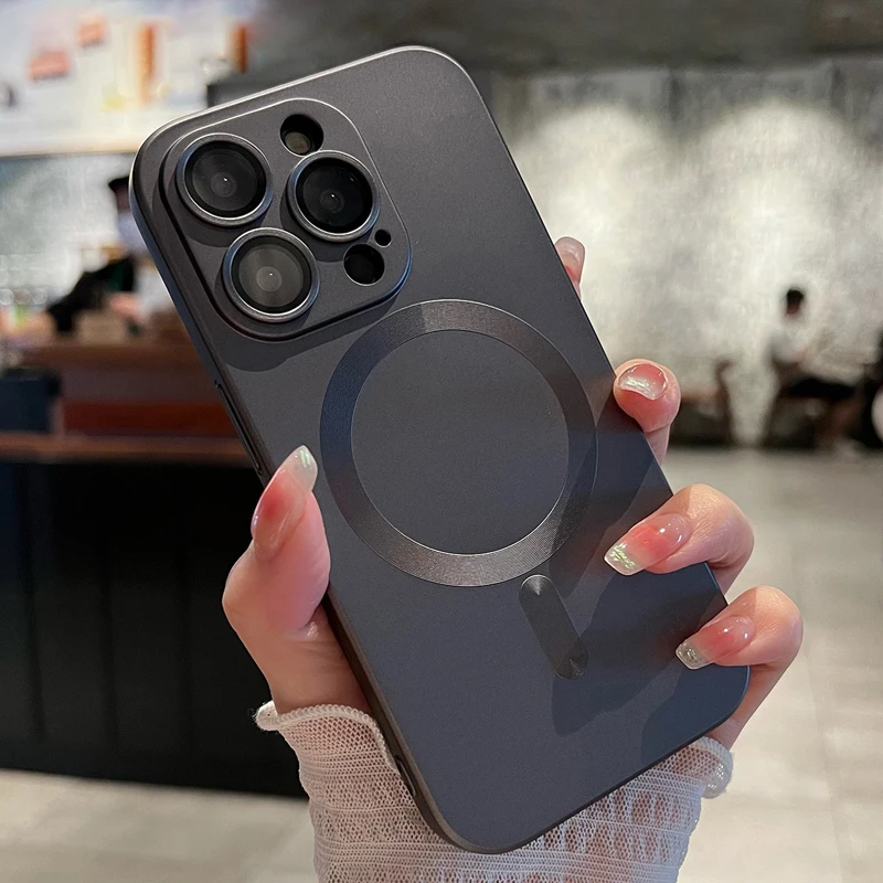 Luxury Camera Lens Glass Protection Magnetic Matte Silicone Mobile Phone Case for iPhone 14 12 13 11 15 16 Pro Max Funda Cover