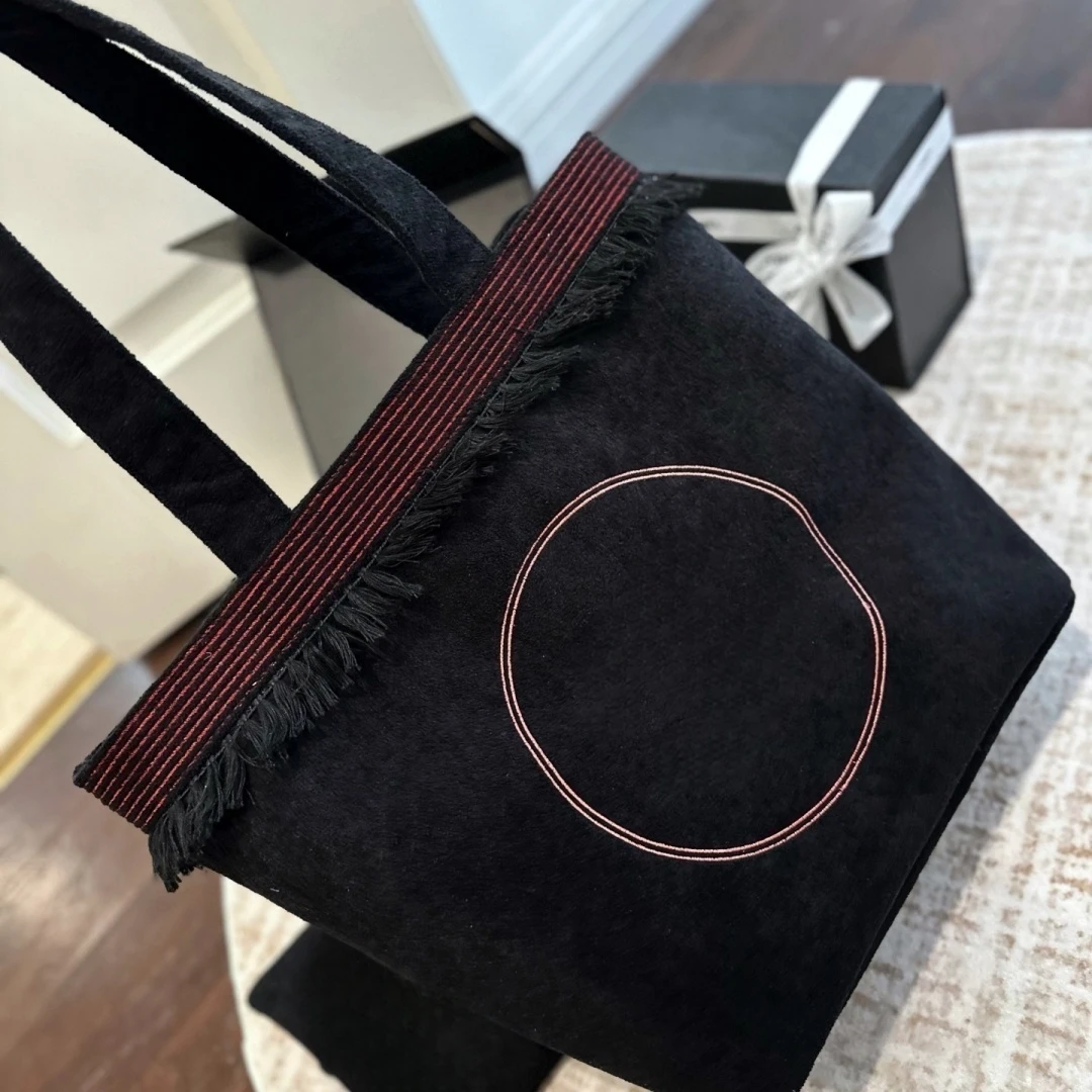Large Capacity Storage Tote Beauty Bags