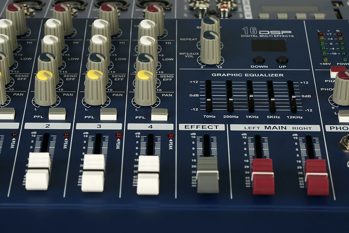 8 Channel Sound Digital Audio Mixer PMX802D with 250W Power