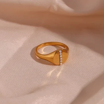Elegant Imitation Pearl Ring 18K Gold Plated Stainless Steel Wedding Ring Tarnish Free Ring For Women