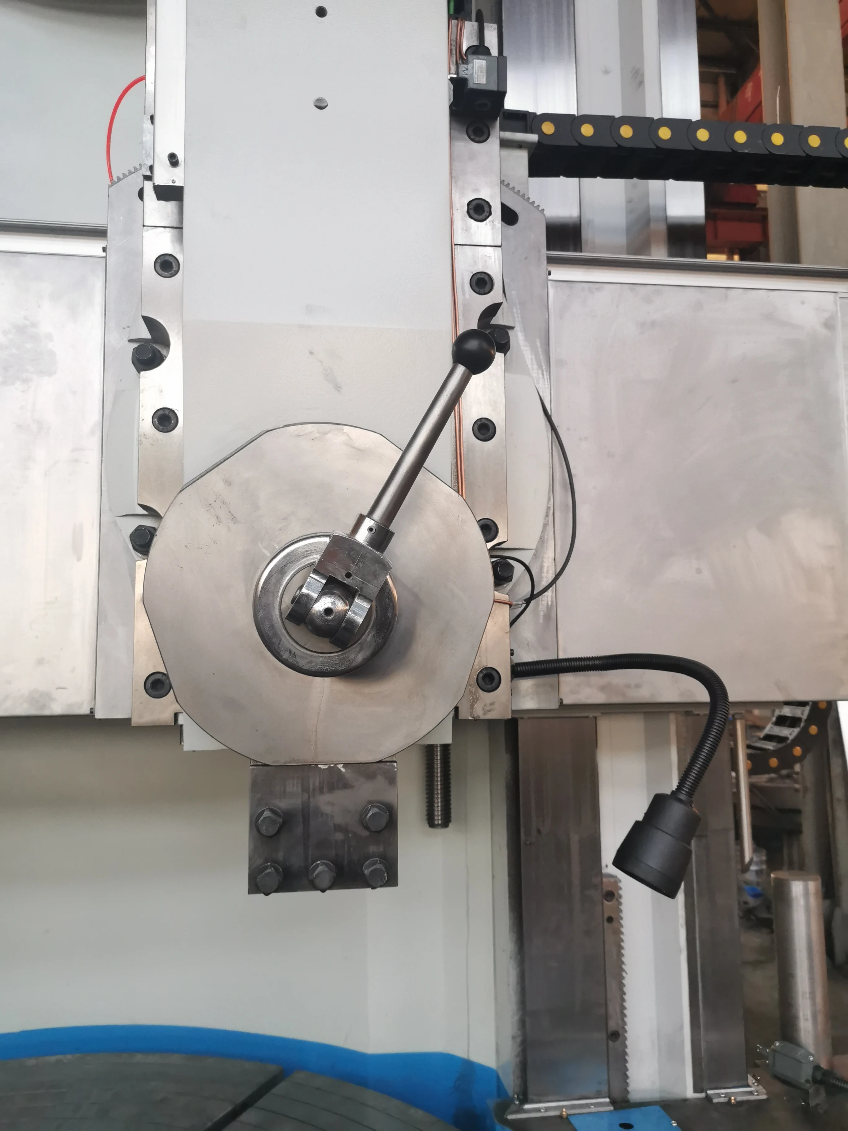 Normal Lathe Tools C5120D Heavy Duty Cnc Conventional Vertical Lathe Machine Turning Lathe Machine