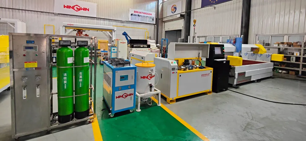 3015 3-осевой станок для гидроабразивной резки 2 • WIN07