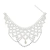 Collar de perlas de encaje blanco