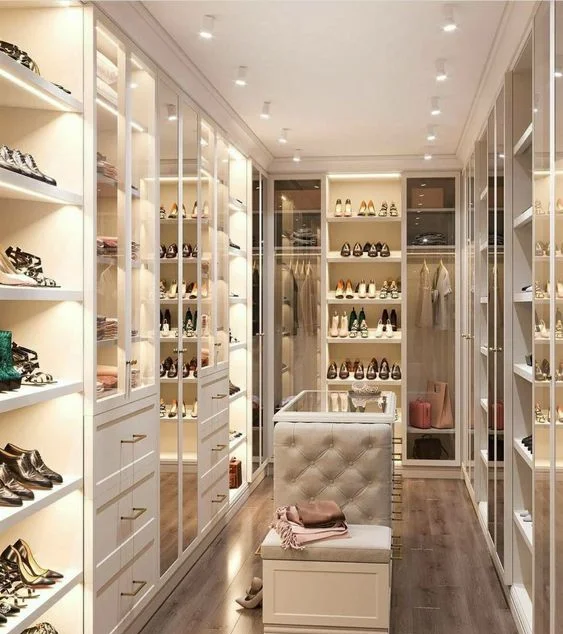 Modern Design European-style with Mirror Living Room Cabinet Glass Door Locker Walk-in Closet Cabinet with Island