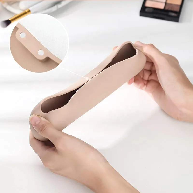 Магнитный силиконовый переносной держатель для косметических кистей