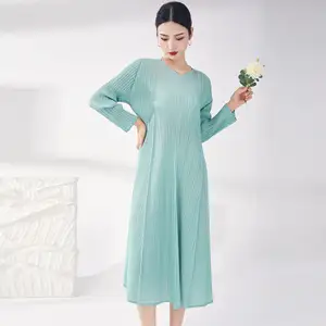 Miyake Factory High Quality Women's Swing Dress Loose Long Sleeve Fabric Weave V-Neck Collar Fashionable Casual Style