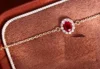 RG con pulsera de rubí