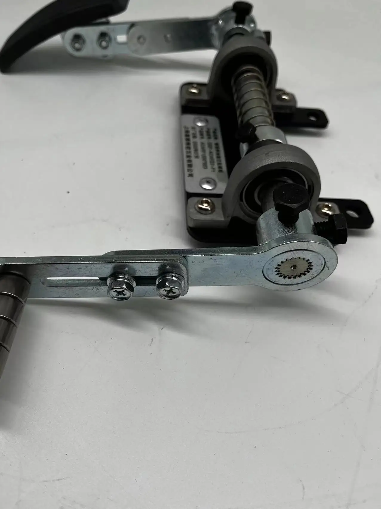 左足ガスペダル| Alibaba.com