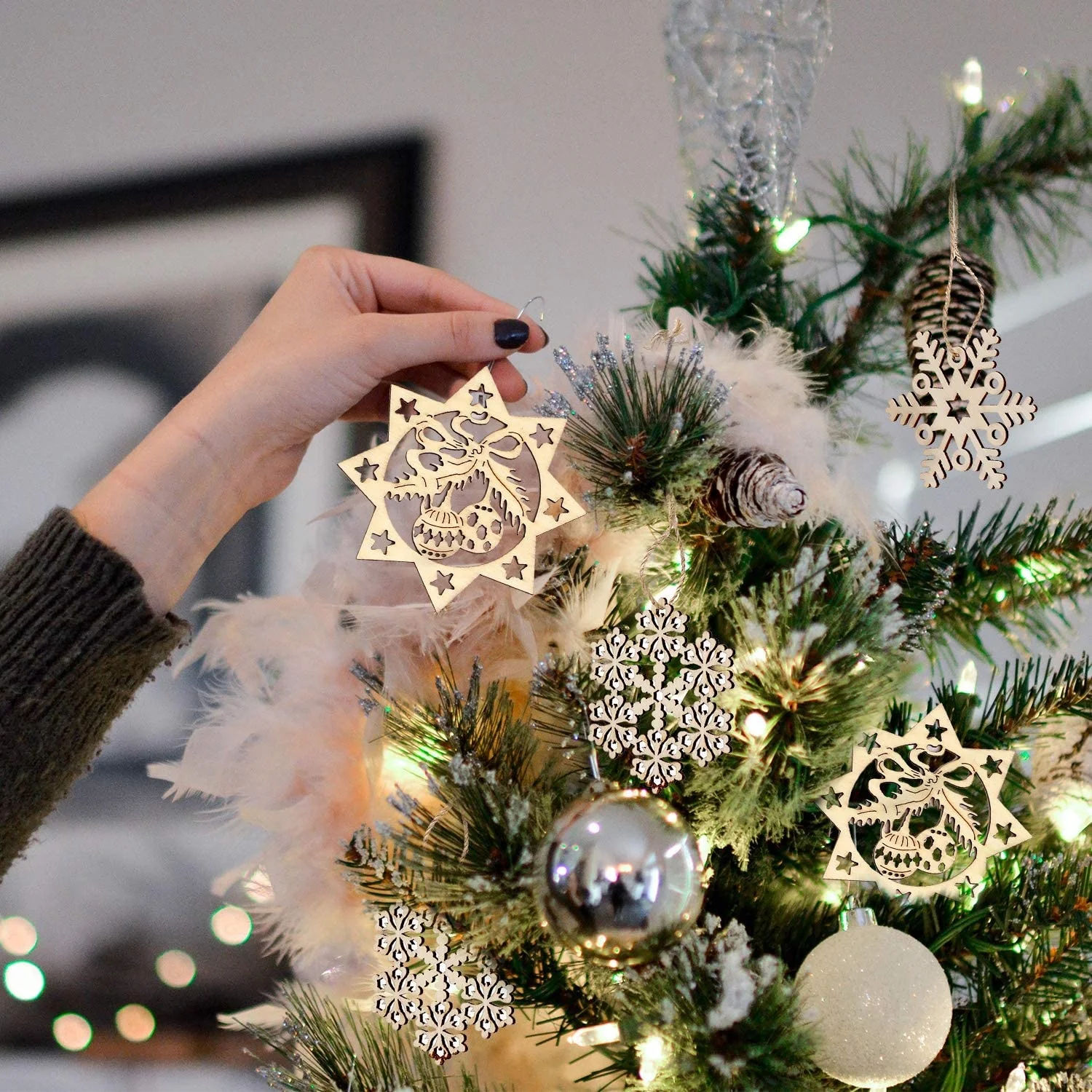 30 шт. ручной работы, деревянные снежинки, украшения для рождественской елки, деревянные украшения для рождественского декоративного использования