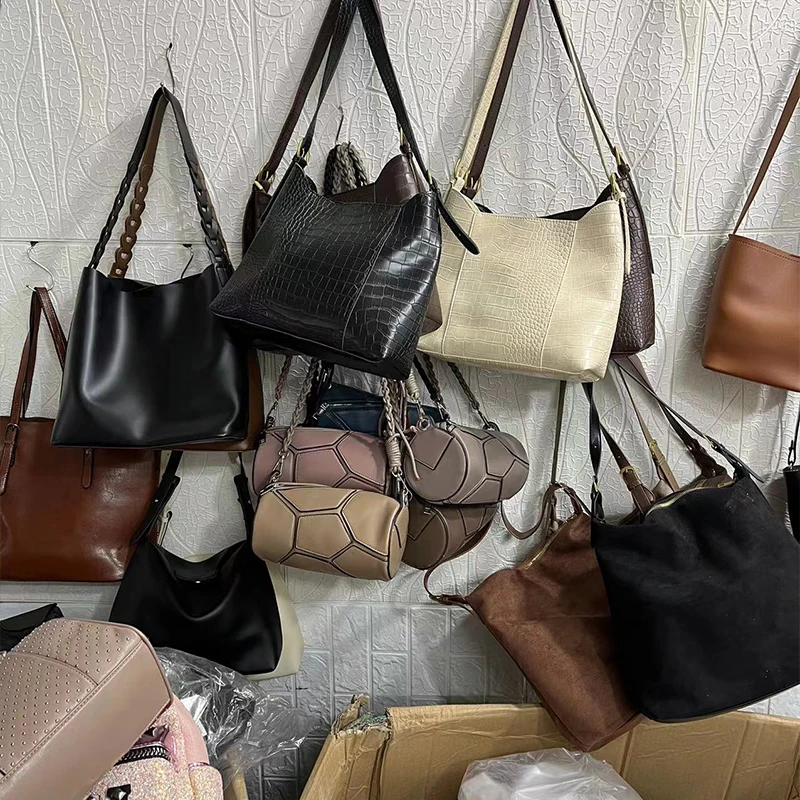 Liquidation Clearance Wholesale Stock Handbag Sets Factory Promotion