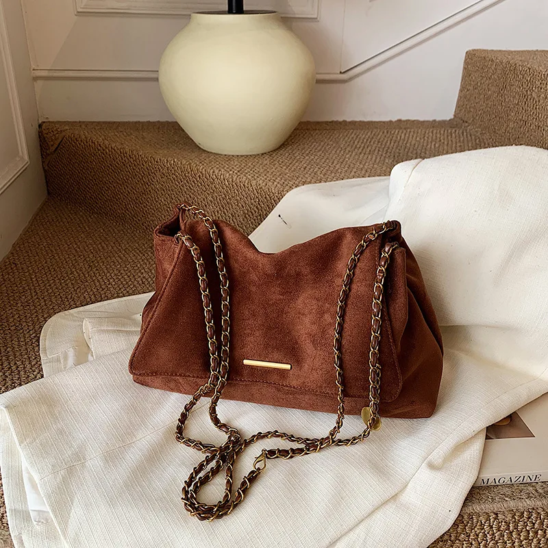Women's Fashion Niche Three-Dimensional Crossbody Bag 2025 Autumn/Winter New Chain Underarm Bag Suede Stylish Versatile Shoulder