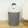 Barile rotondo portatile di colore grigio
