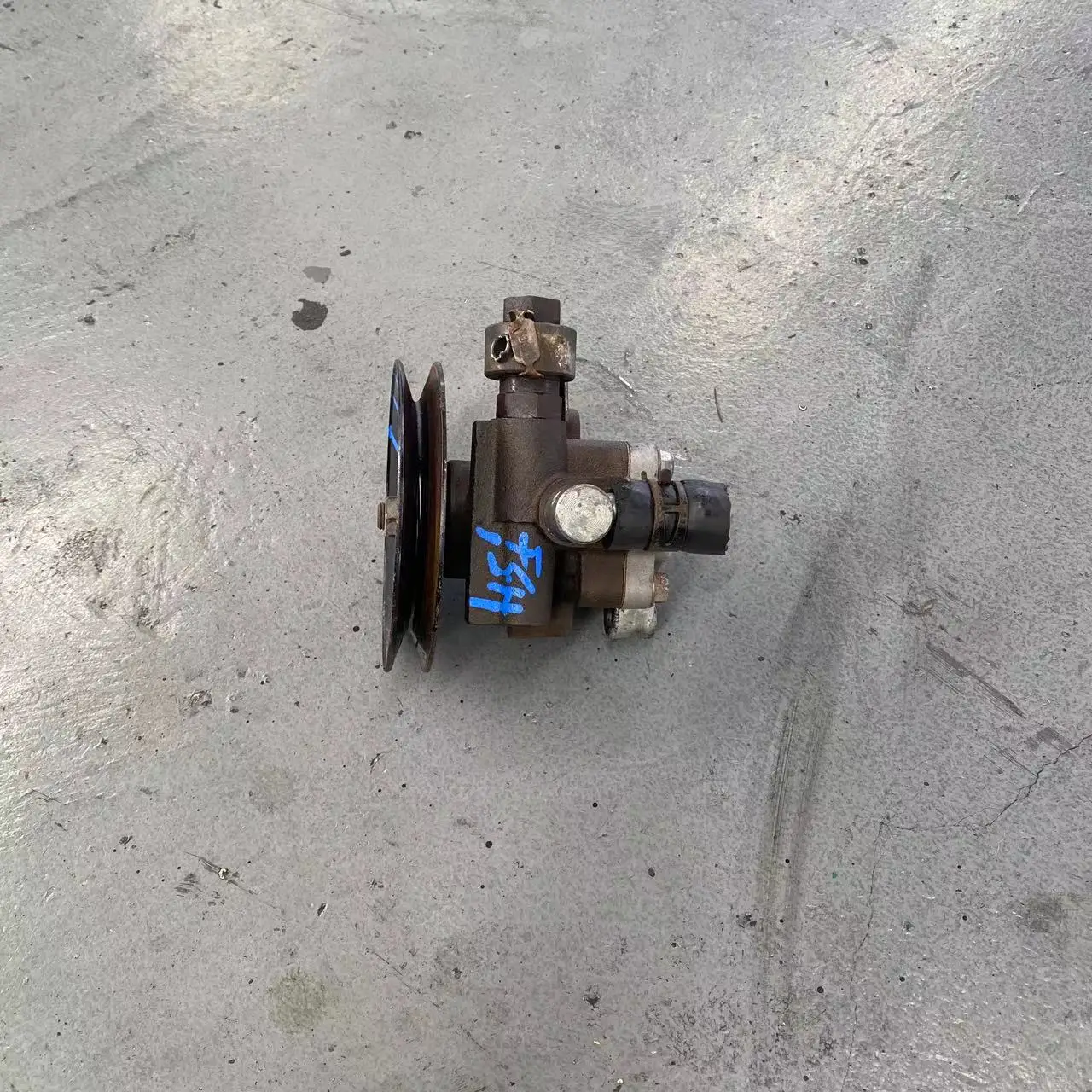 工場卸売の中古トヨタ4Yエンジンアセンブリ、日本製トヨタ用油圧ステアリングポンプ付き