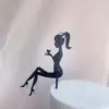 Ragazza dal cuore nero b