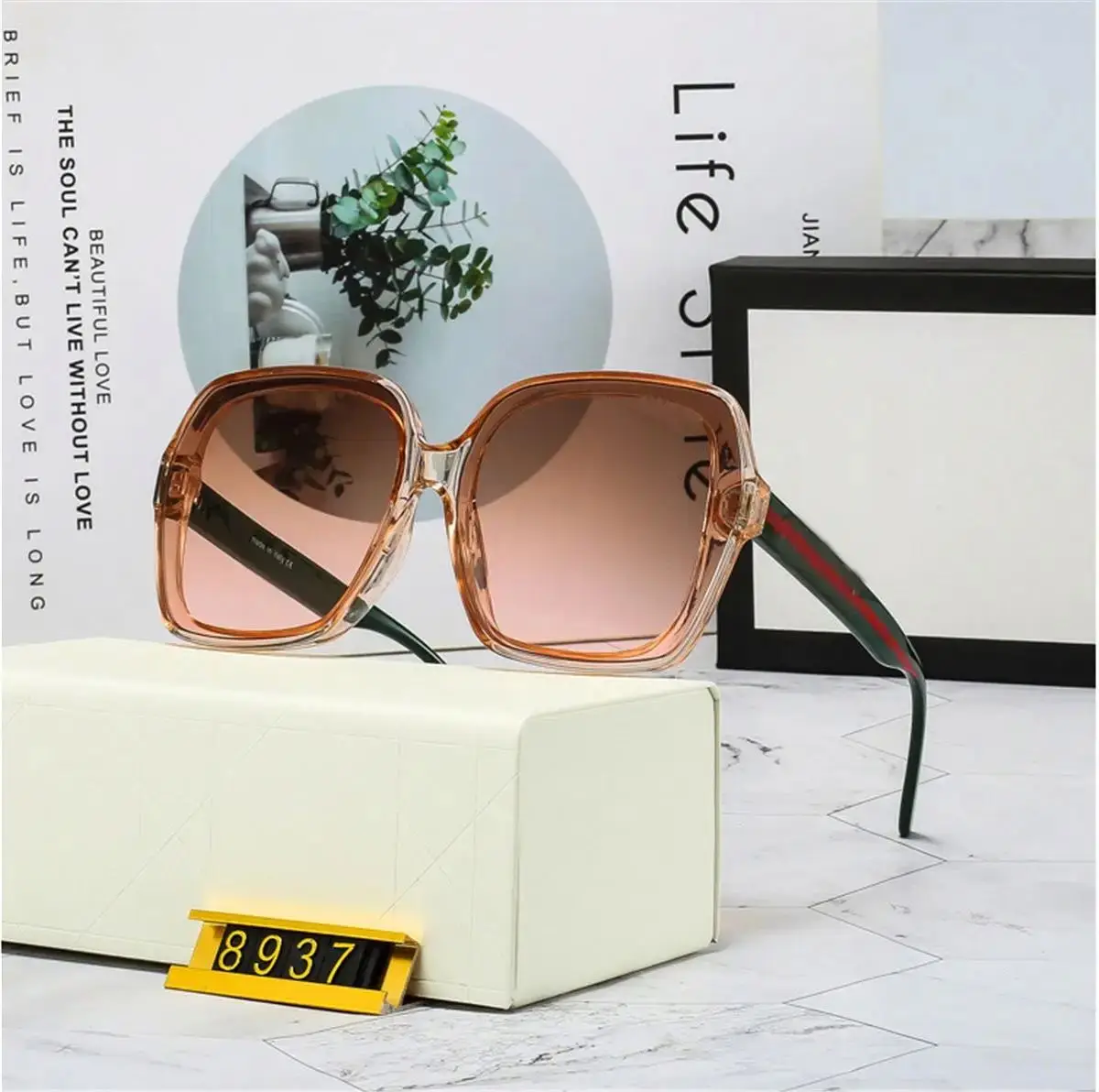 2023 Sunglasses Wholesale Luxury Custom Brand Premium Shades Women Designer  Sunglasses Square Sun Glasses for Men - China Wholesale Sunglasses and Sun  Glasses price