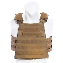 Camouflage Tactical Vest with All-round Protection for Outdoor Activities  Combat Vest with 1000D Nylon Material