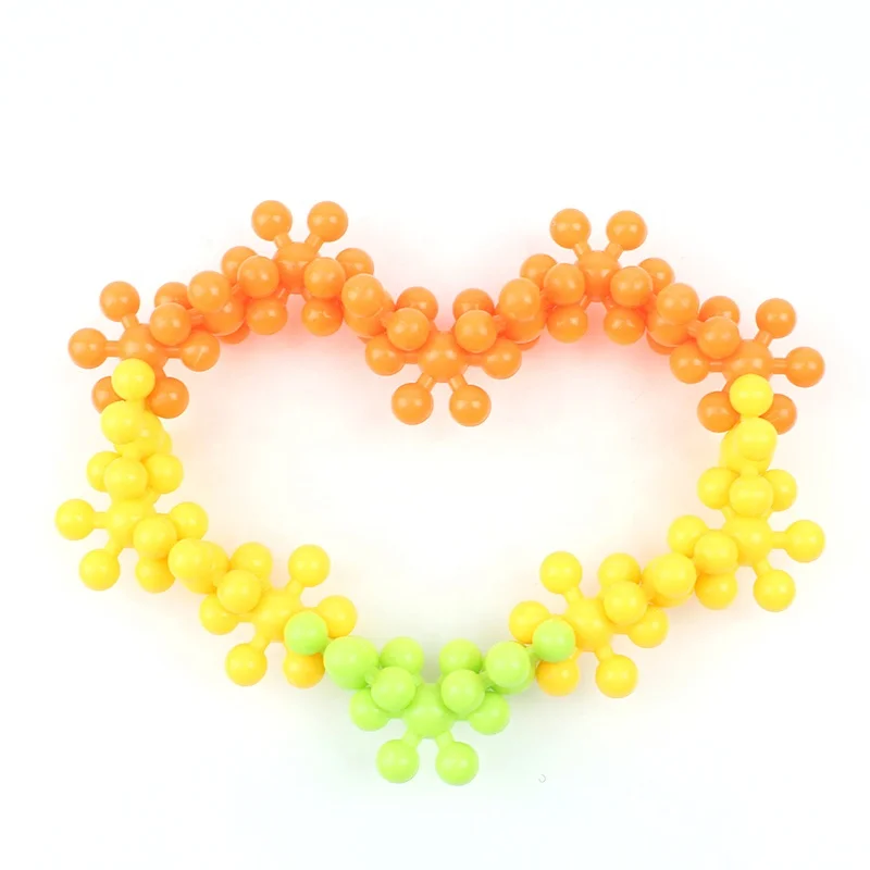 Hot Sell Snowflake Building Blocks Toy Plastic Connecting Educational Toys with 66 Piece Mega Set of Plastic Interlocking Discs