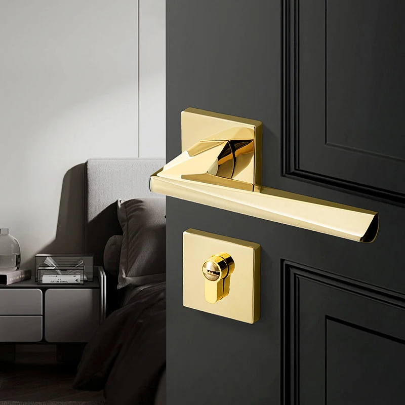 Modern Luxury Gold Zinc Alloy Door Lever Handle Lock Set Indoor Passage Lock Handle Room Wooden Door Lock for Interior Doors