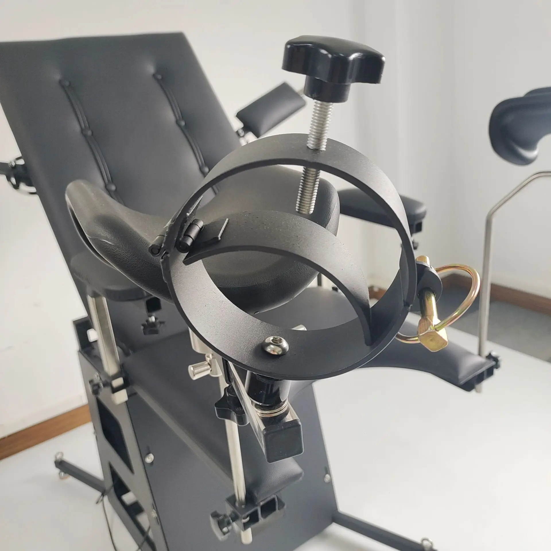 Automatic Remote Control Bed Adult Bondage Furniture Chair Multi-functional Adjustable Handcuffs SM Sex Toy Electronic Sex Chair