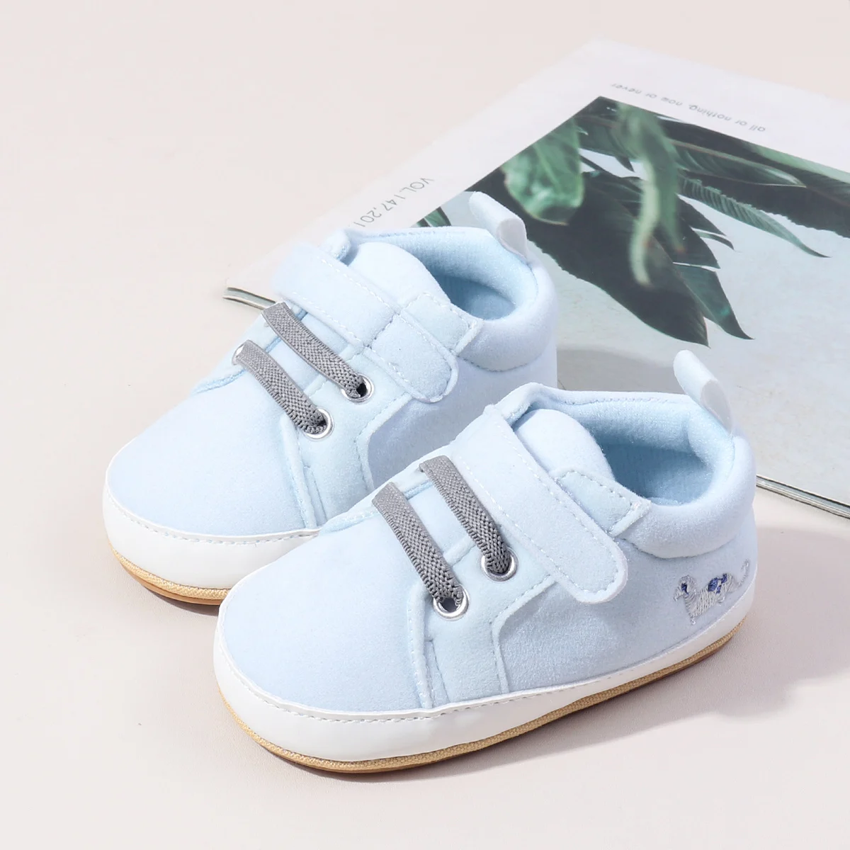 New Designs Hook&loop Design Anti-slip Soft Tpr Outsole Baby Boys Shoes Casual Sport Toddler Shoes details