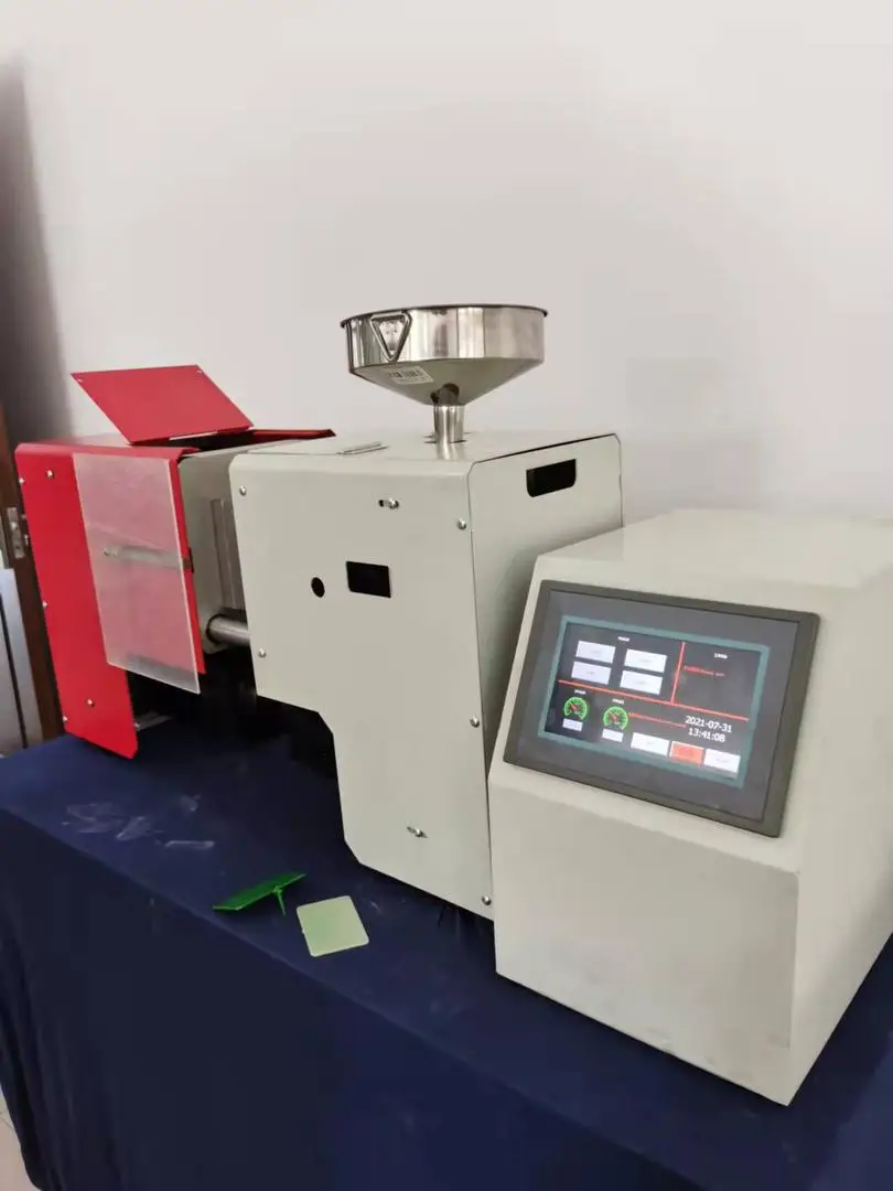 Mini Injection Molding Machine - DIY Small Products