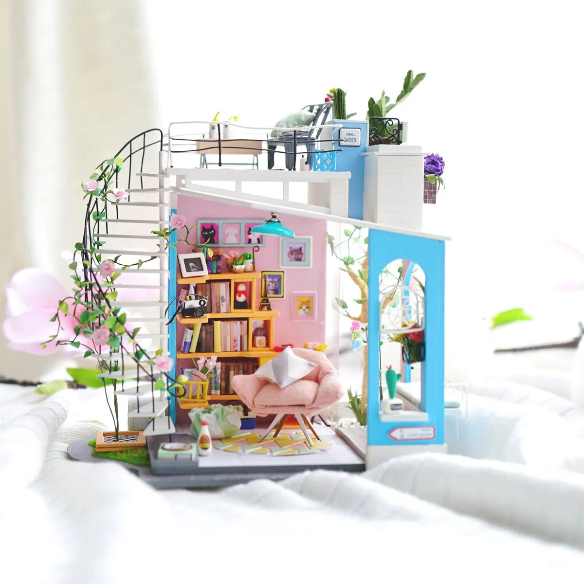 Robotime Rolife Miniature Doll House Kit, 3D plástico Puzzle, Super loja,  Breezy Time Cafe, DIY - AliExpress