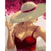 Belle dame dans une robe rouge